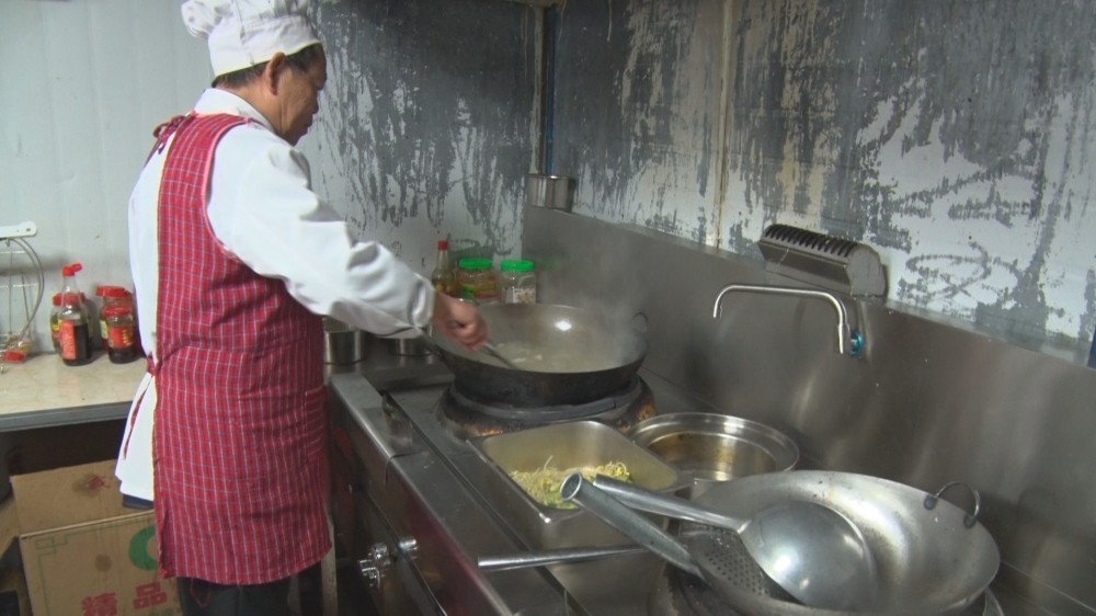 【新春走基层】今年春节不返乡,留守工作驻地过大年