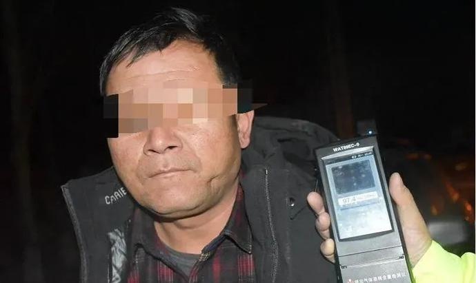 【酒驾大曝光】珍爱生命,拒绝酒驾!