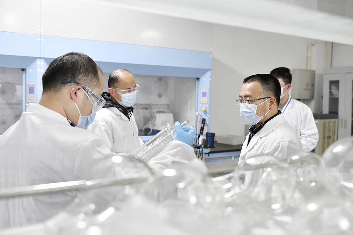 我在实验室里过年天台药企研发人员春节期间技术攻坚