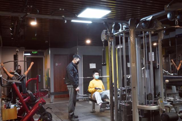 就地过年 让健身房提前迎旺季线上健身红包促消费 健身房 新浪财经 新浪网 就地过年 让健身房提前迎旺季线上健身红包促消费 健身房 新浪财经 新浪网