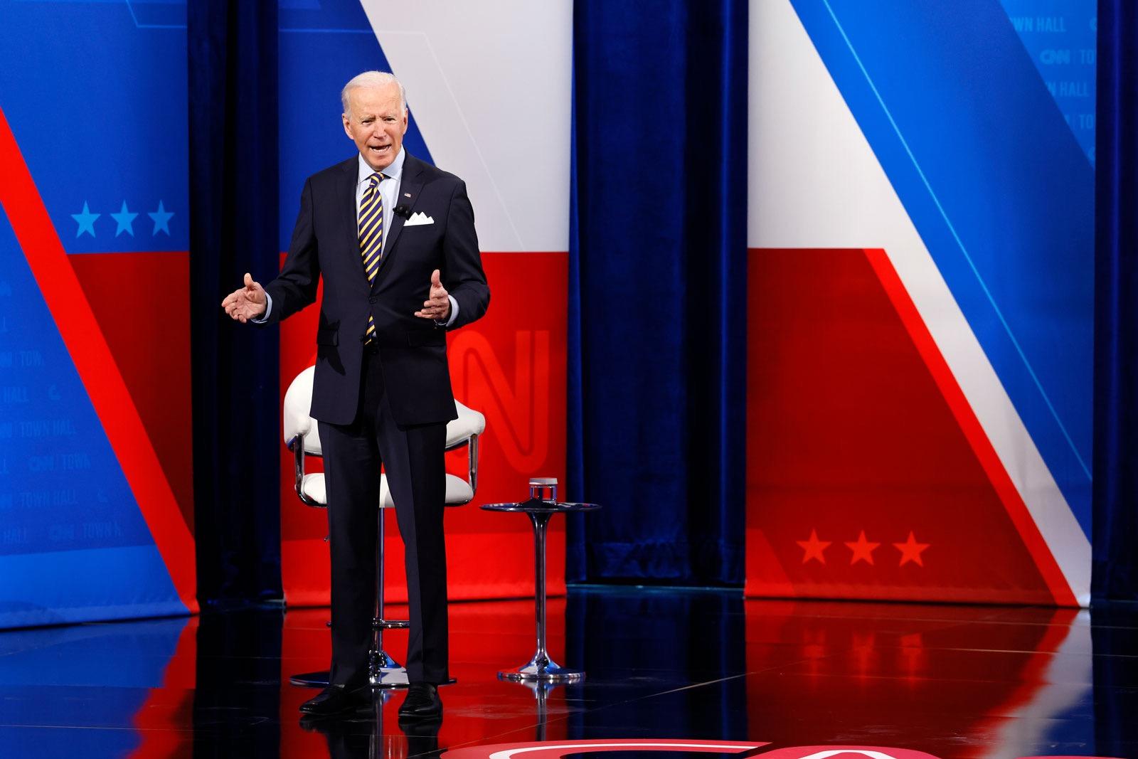 就任近一月拜登的白宫日常啥样美媒几十年来首次没有第一孩子