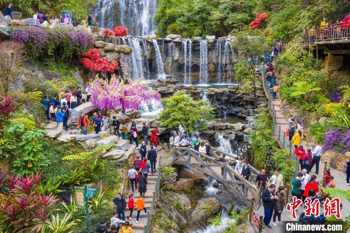 春节假期广东旅游收入204.8亿 省内游客逾九成