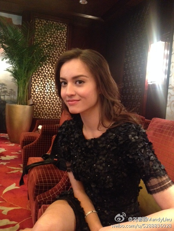 还记得陈柏霖前女友mandy吗?她现在长这样