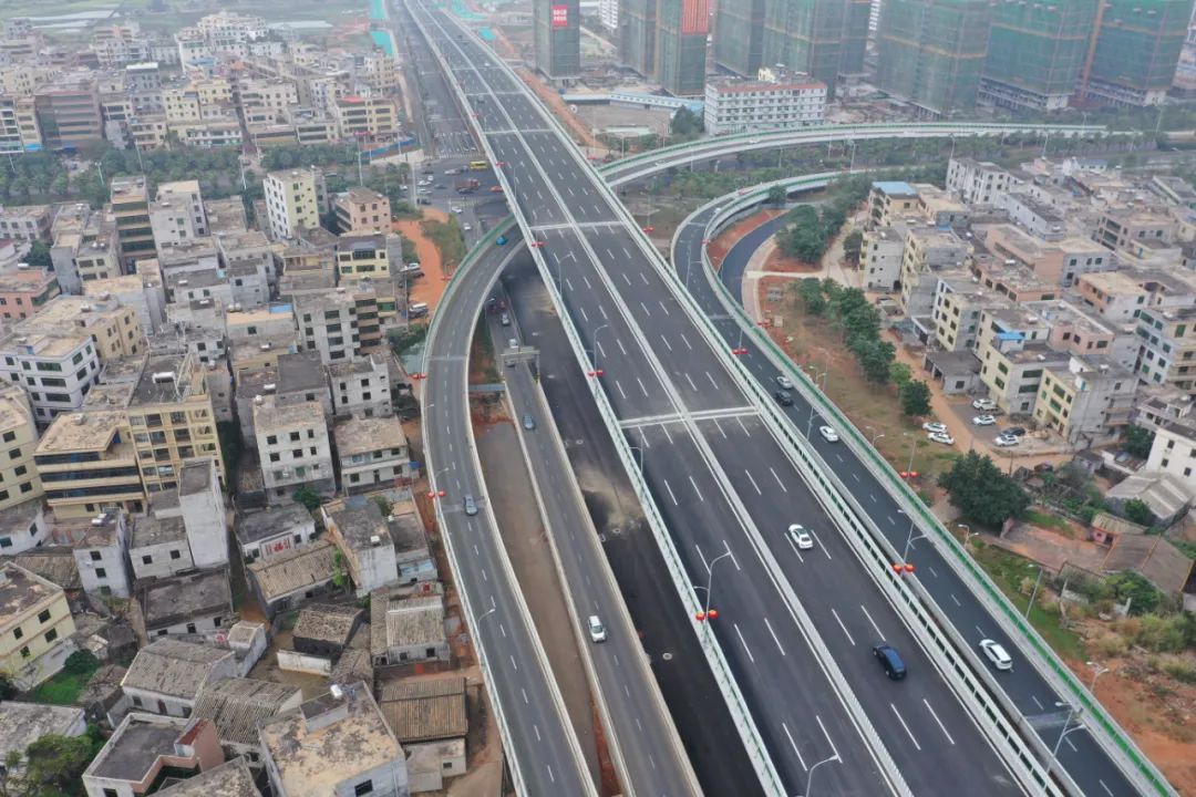 通车啦!海口海秀快速路(二期)今天正式开放通车