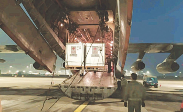 中国新冠疫苗抵达巴基斯坦  巴方官员发推感谢