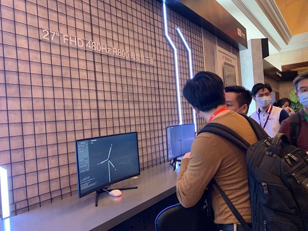 面板及彩电行业“看”上电竞游戏：看的人比打的人多