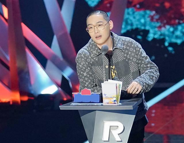 吐槽大会第五季引入比赛机制吐槽火力明显增强弹壳最燃