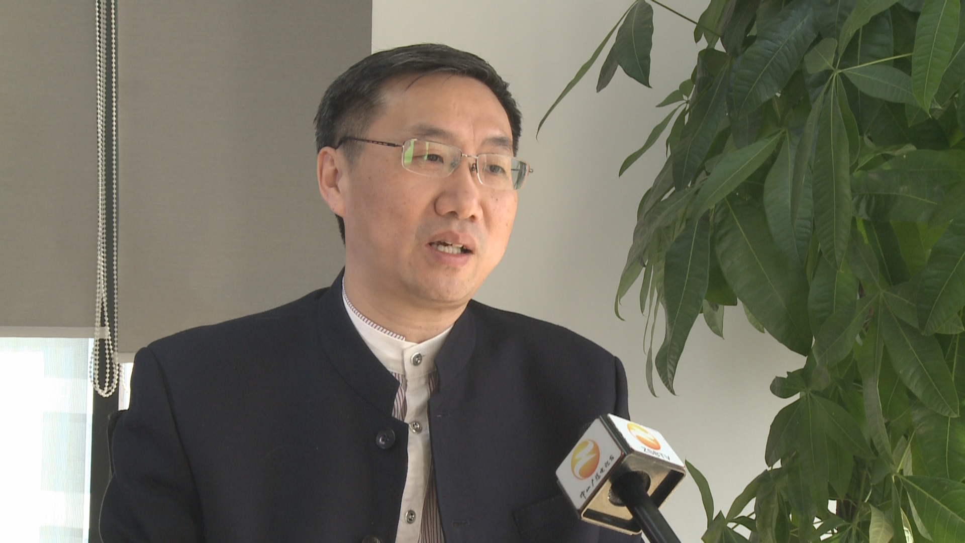 报告解读:做强产业"东西两带" 关键在四个突出 | 聚焦市委全会