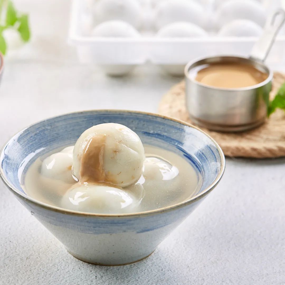 这可爱黄胖子,一咬流心不粘牙,吃10颗都不腻|汤圆|黑芝麻|燕麦_新浪