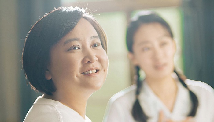 贾玲通过你好李焕英能赚多少钱答案你可能想不到