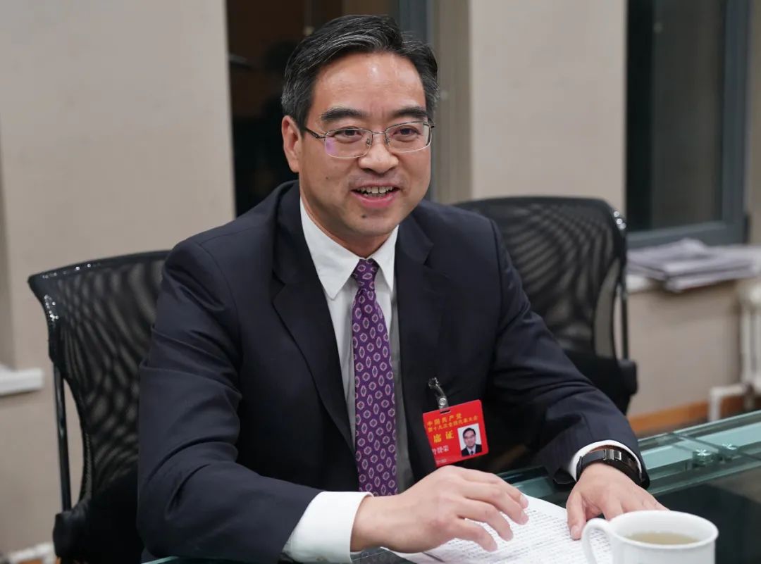 傅明先曾赞荣任山东副省长