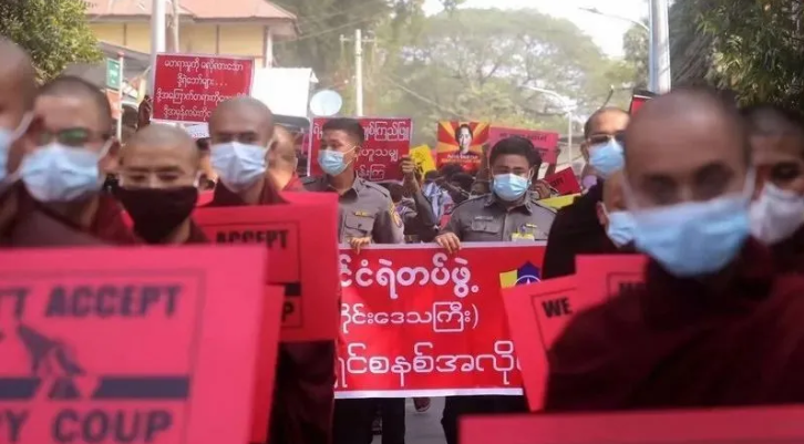 缅甸国内的游行示威仍在持续。