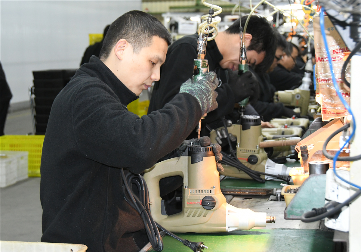 恒友机电成立于1988年,属武义县首批电动工具生产企业,30多年来一直是