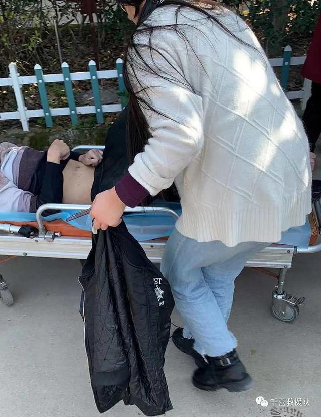 永康15岁男孩溺水，95后云南小伙奋力把他拉回岸边休闲区蓝鸢梦想 - Www.slyday.coM