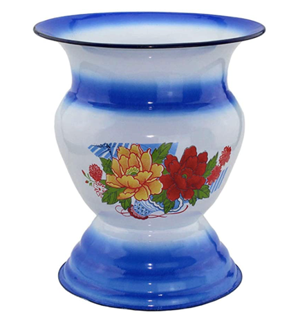 中国的痰盂在外国亚马逊上开卖用来装食物这