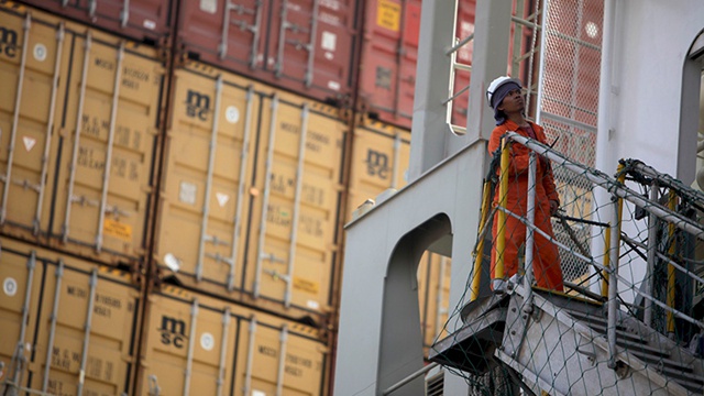 中国超越美国成印度最大贸易伙伴，专家：印对华贸易依赖度高