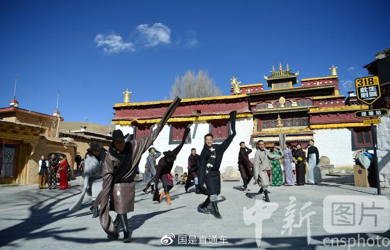 人大代表：涉藏地区乡村振兴需“借网” 盼更多“丁真”出现