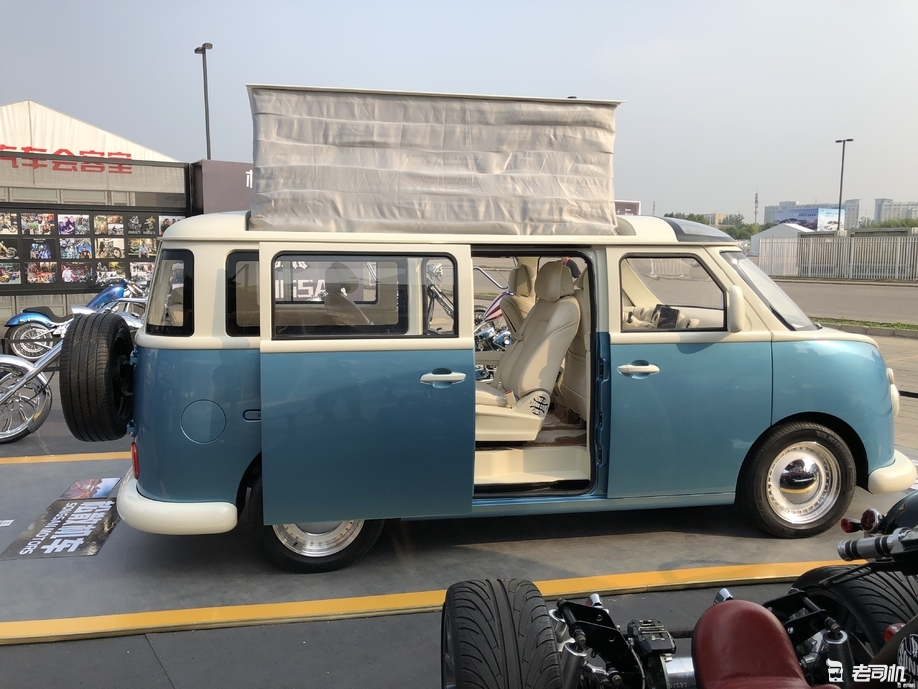 8万复古mpv开回家? 疑似松散机车summer售价曝光