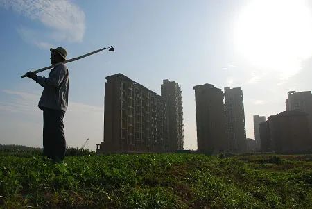 楼市调控逐步深入，多个热点城市拟集中供应宅地