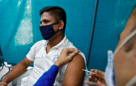 印度出现7684种新冠变异毒株，传染性超强、打了疫苗也可能反复感染！休闲区蓝鸢梦想 - Www.slyday.coM