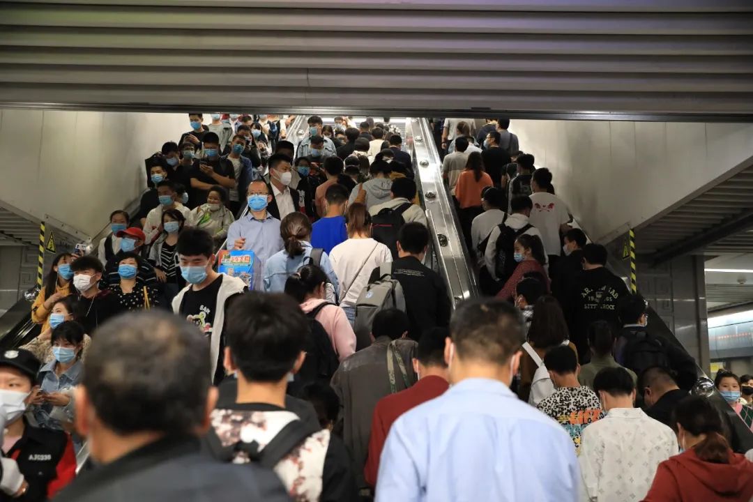 带薪休假天数会增加吗？人社部最新回应来了