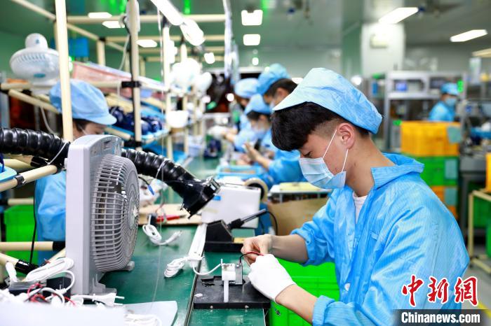 台企节后复工复产忙 厦门台协副会长看好欧盟市场