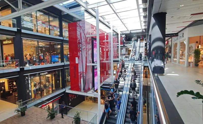 国际消费中心城市角逐趋热：沈阳、青岛等20余座城提出建设