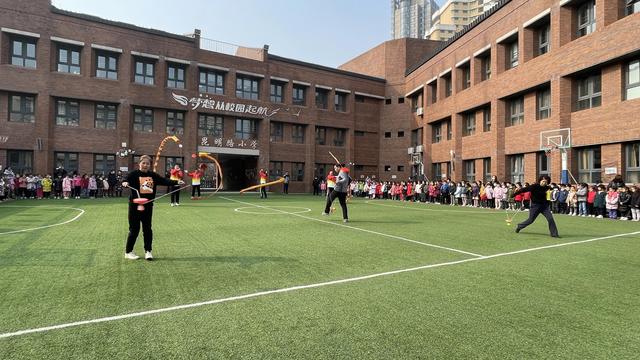 西安市昆明路小学图片