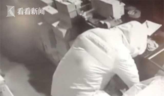 男子赌气离家出走竟偷盗 被抓时还在网吧打游戏休闲区蓝鸢梦想 - Www.slyday.coM