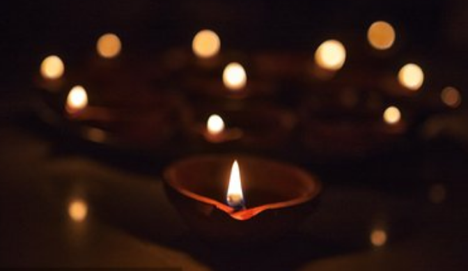 枫叶| 元宵节,为逝去的亲人点一盏心灯