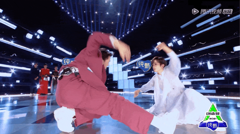 我们为创造营2021学员架上了reaction机位