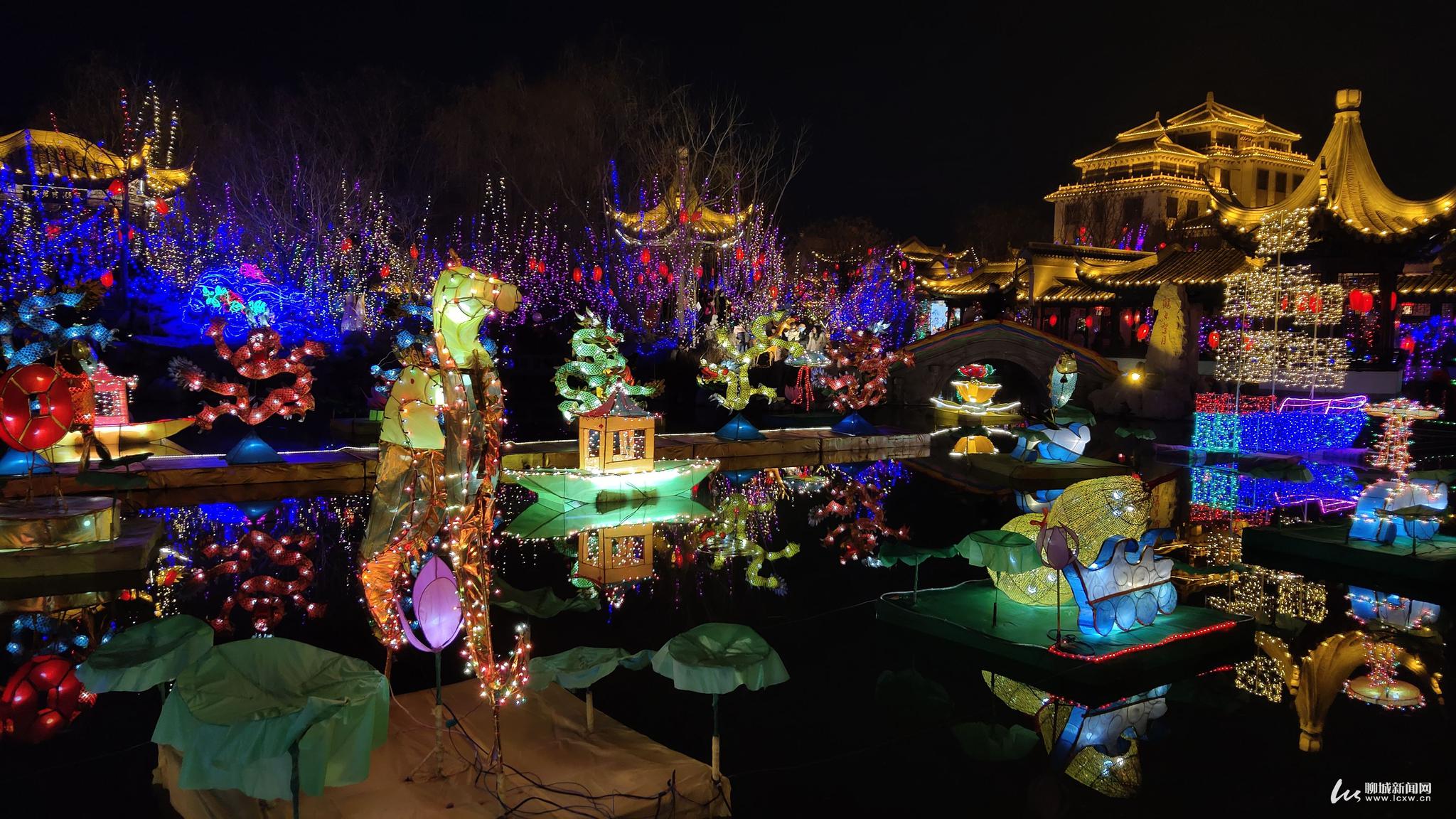 聊城新闻网记者王景烨正月十五元宵节,看花灯,赏美景,临清宛园花海