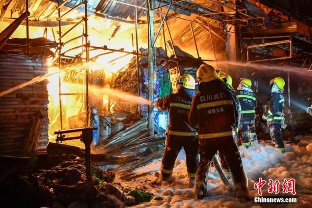 应急管理部消防救援局坚决遏制小火亡人势头