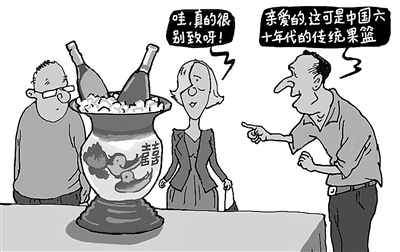 中国痰盂上“热搜”，一笑了之后的沉思