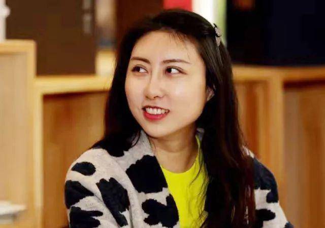 贾平凹之女贾浅浅诗歌被批低俗网友贾平凹怎么看