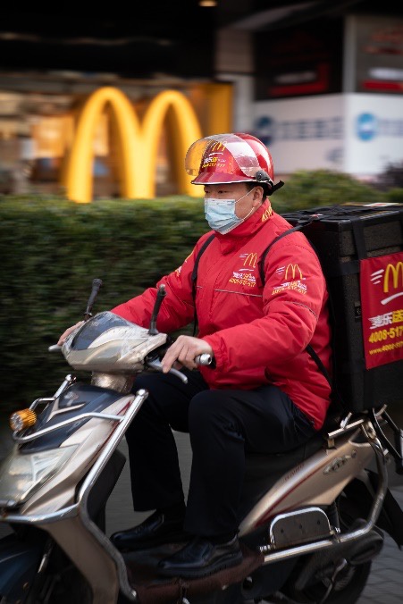 图说:餐饮企业春节外卖不打烊