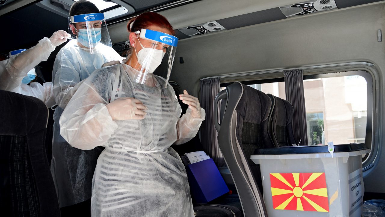 北马其顿的隔离工作人员 图自马其顿媒体