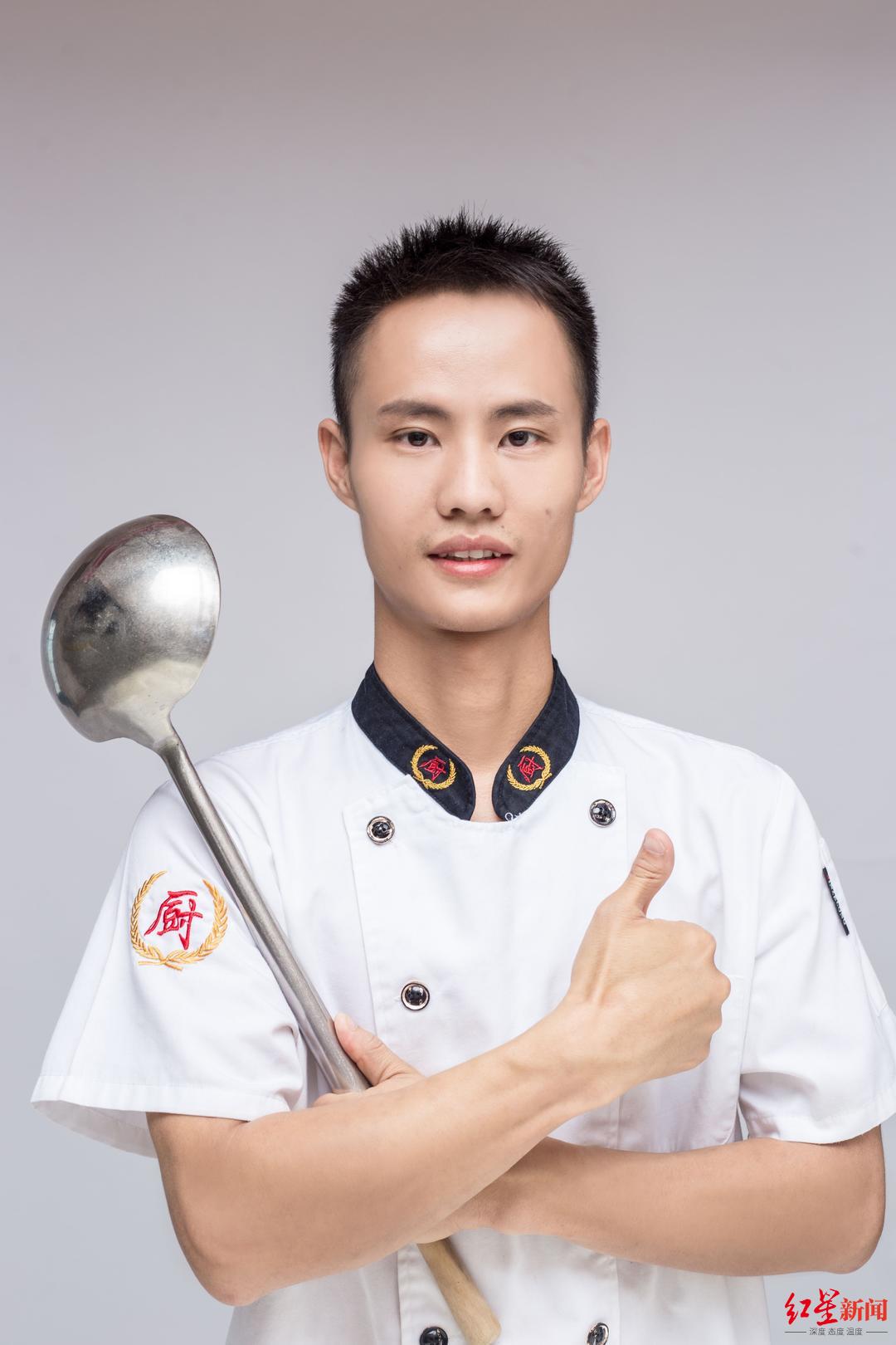 名人眼中的年味|网红厨师王刚:年夜饭少不了鱼 今年想吃扣鸡扣鸭