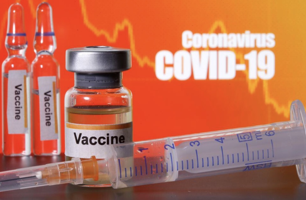 接种两剂不同疫苗会提升有效性吗？英国科学家正在探索