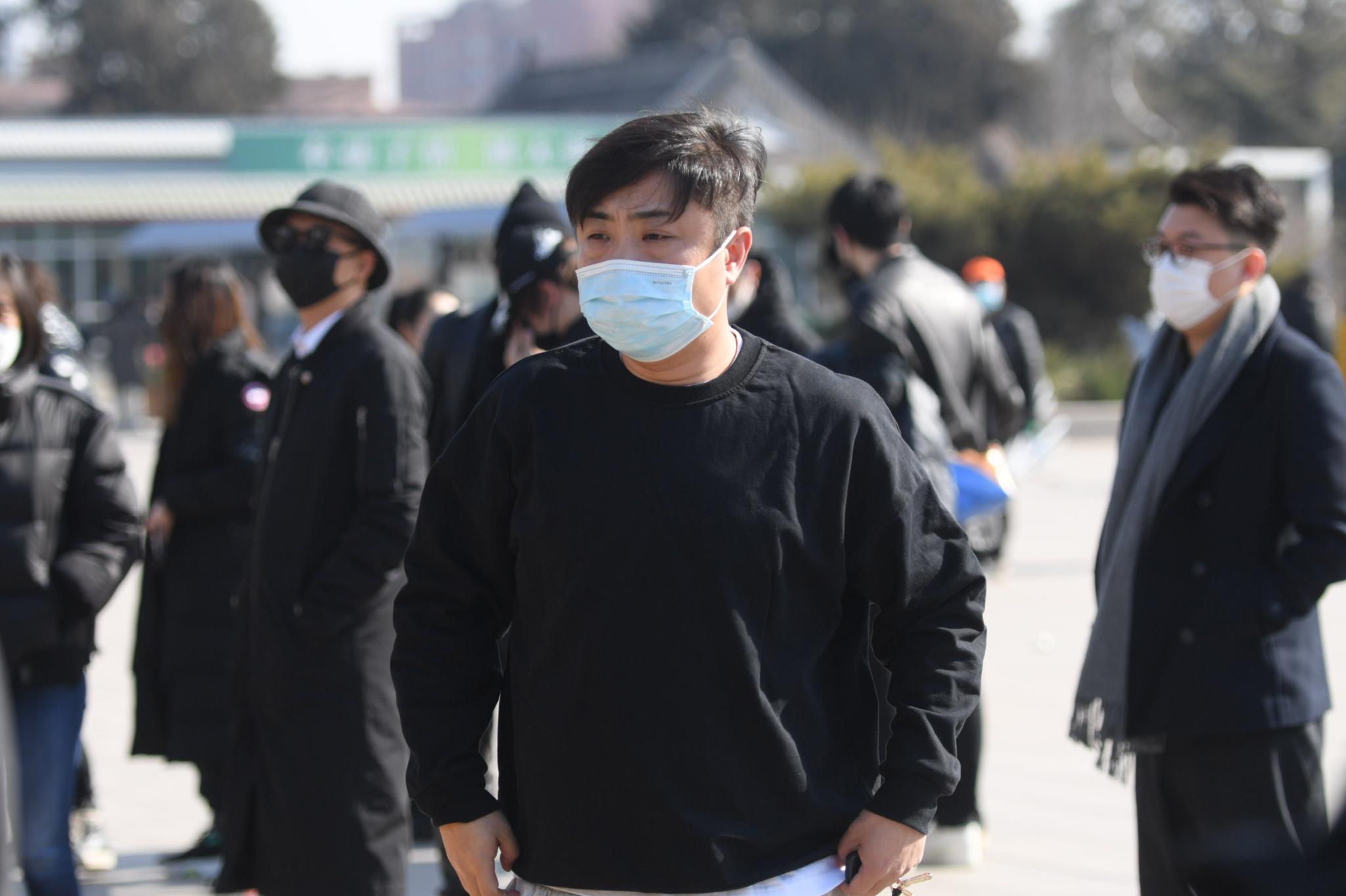 赵英俊告别仪式在京举行,陈思诚薛之谦乔杉等人前往