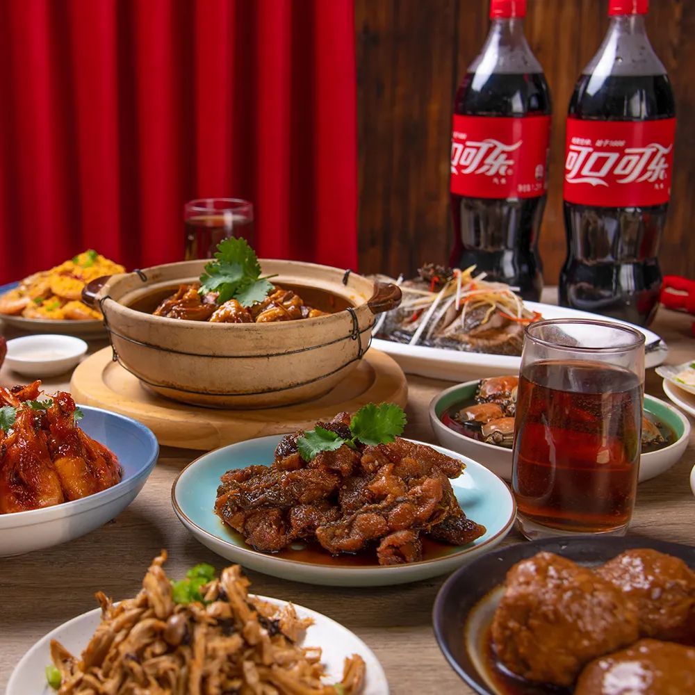 谁在争抢年夜饭生意