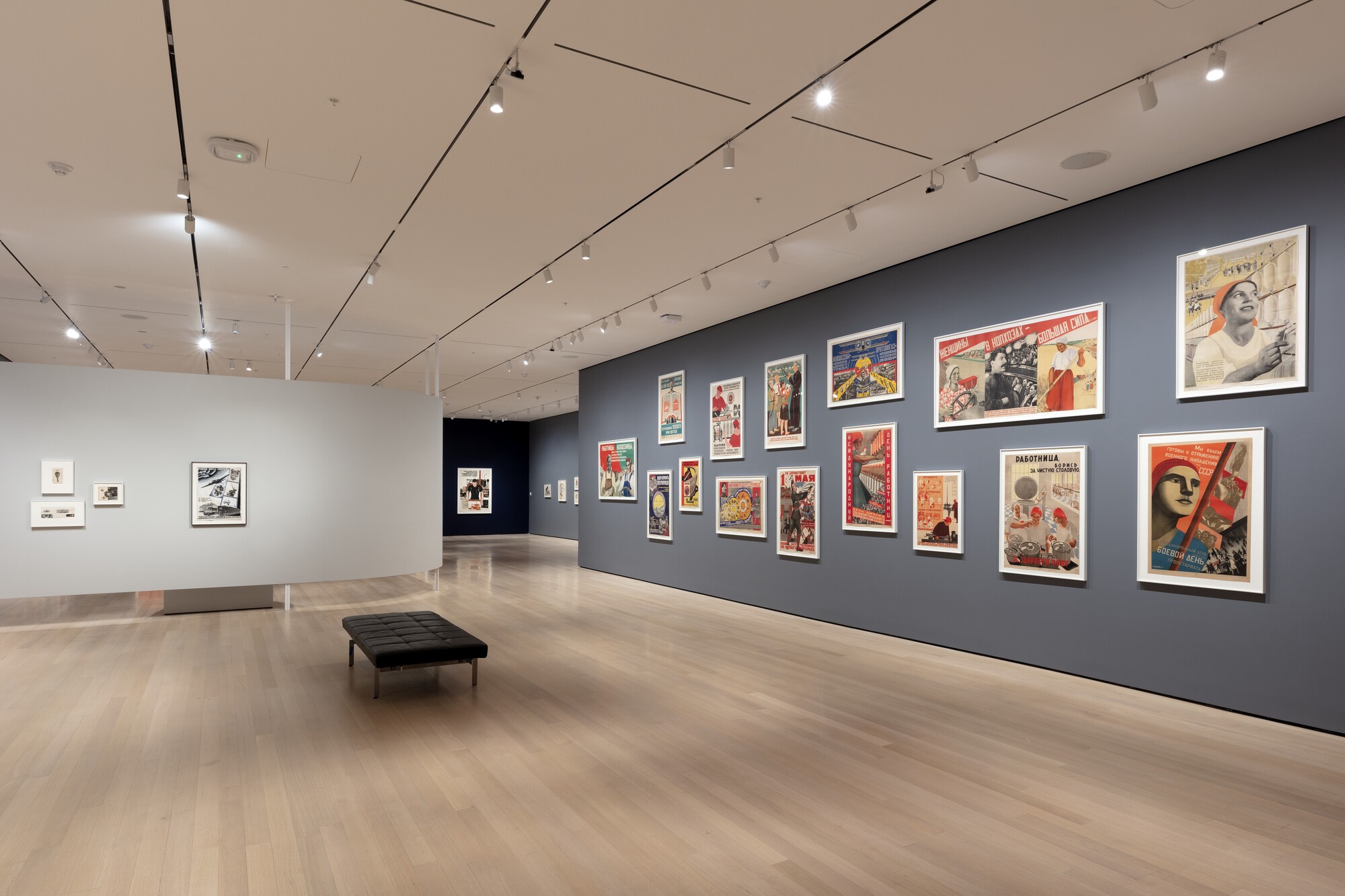 百年前欧洲艺术家如何拼贴与重塑世界moma新展里的视野