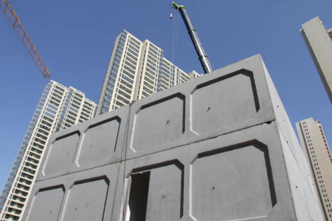 河南省首座混凝土装配式模块化售楼部落成