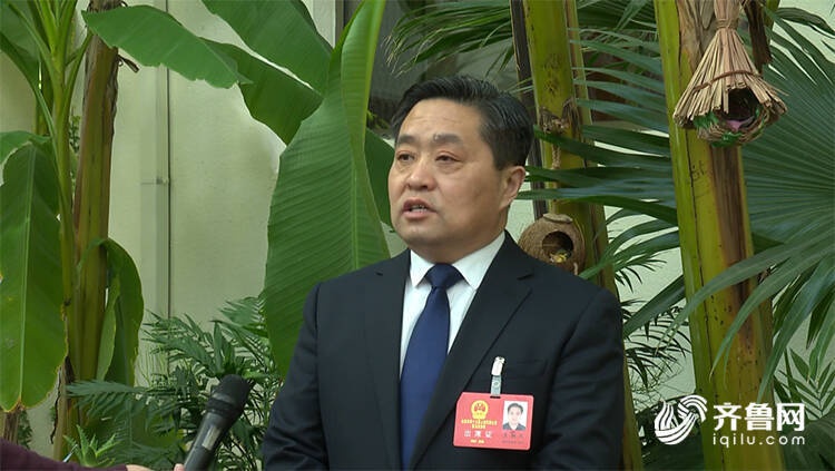 省人大代表王树文机器换人设备换芯生产换线助力鲁酒振兴