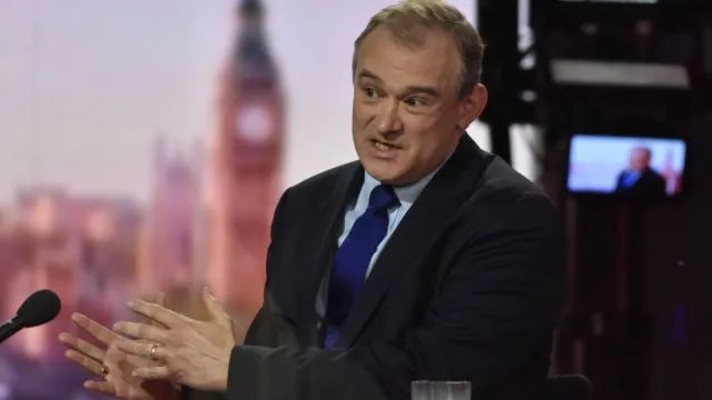 3分鍾視頻致敬戍邊英雄 祁發寶及4名英烈畫麵令人淚目