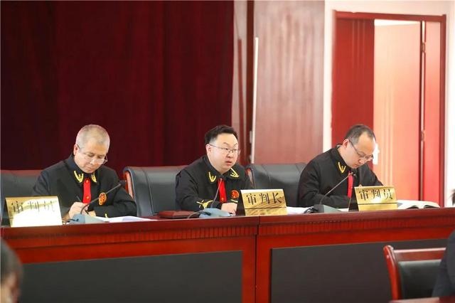 赵凯受贿案今日开庭审理