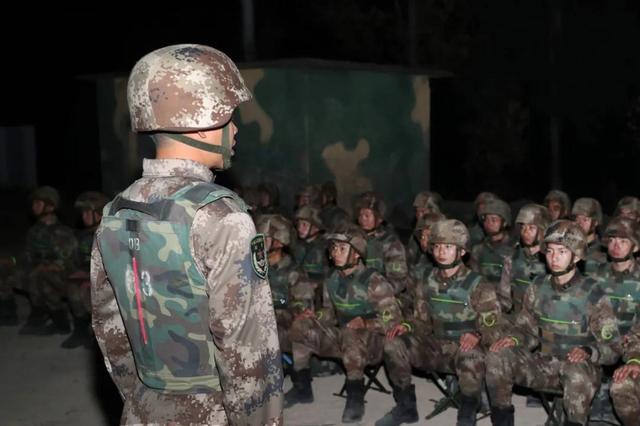 突发!驻守东南沿海的73集团某旅兵哥哥深夜整建制出动