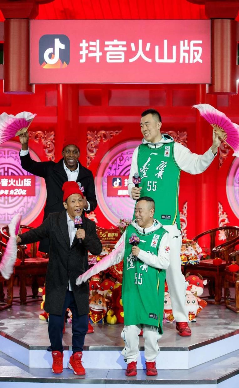 宋小宝哈德森韩德君潘长江组团上辽视!