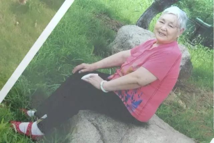 特殊的节日问候，潍坊医学院学生向遗体捐献者家属送祝福休闲区蓝鸢梦想 - Www.slyday.coM