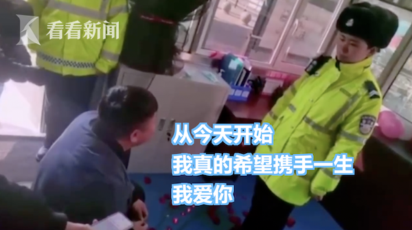 五月婷婷在线_我们立足于美利坚合众国_五月开心.开心五月